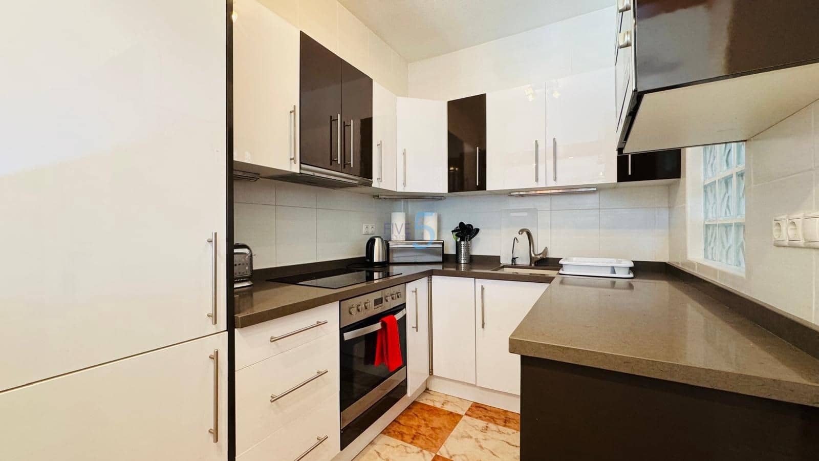 2 bedroom Bungalow for sale in Villamartin with pool garage - € 184,000 (Ref: 9400086)