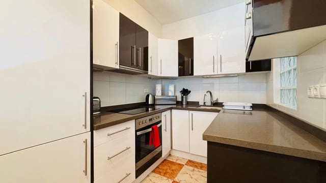 2 bedroom Bungalow for sale in Villamartin, Orihuela with pool garage - € 184,000 (Ref: 9400086)