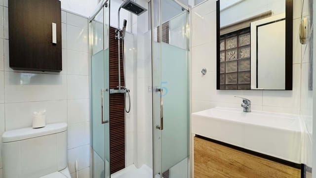 2 bedroom Bungalow for sale in Villamartin, Orihuela with pool garage - € 184,000 (Ref: 9400086)