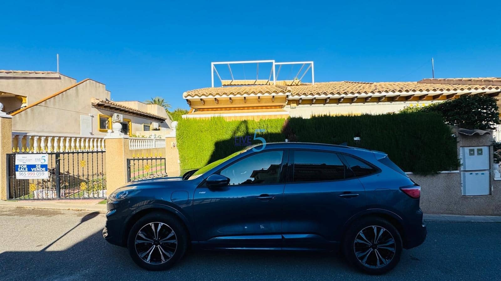 2 bedroom Bungalow for sale in Villamartin with pool garage - € 184,000 (Ref: 9400086)