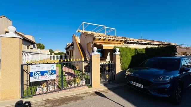 2 bedroom Bungalow for sale in Villamartin, Orihuela with pool garage - € 184,000 (Ref: 9400086)