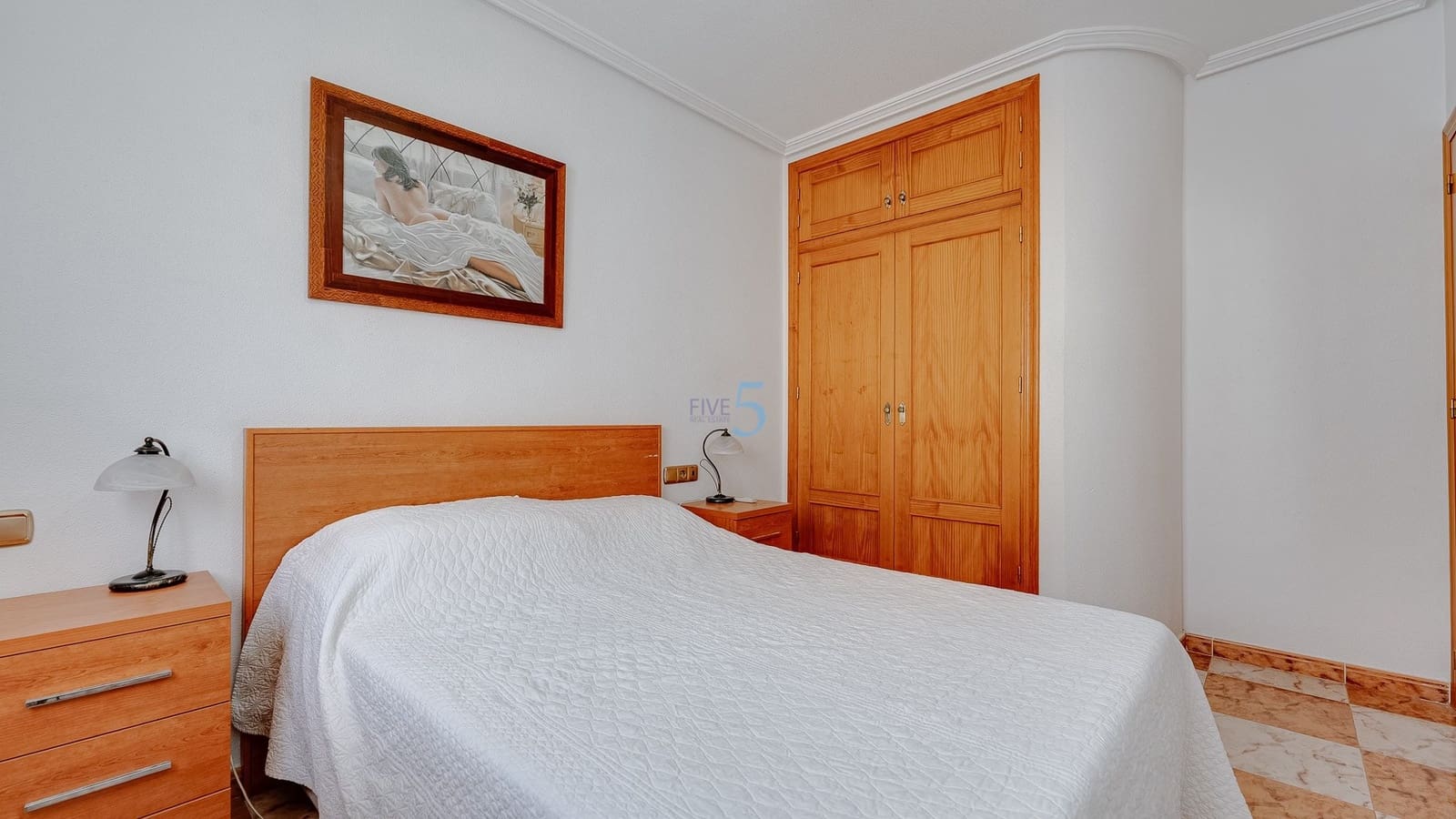 2 bedroom Bungalow for sale in Villamartin with pool garage - € 184,000 (Ref: 9400086)