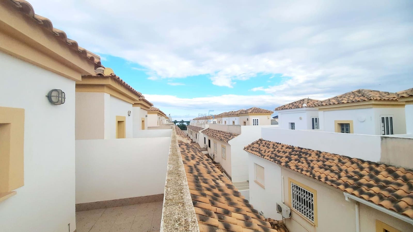 2 bedroom Townhouse for sale in San Pedro del Pinatar with pool - € 159,999 (Ref: 9400087)