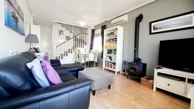 2 bedroom Townhouse for sale in San Pedro del Pinatar with pool - € 159,999 (Ref: 9400087)