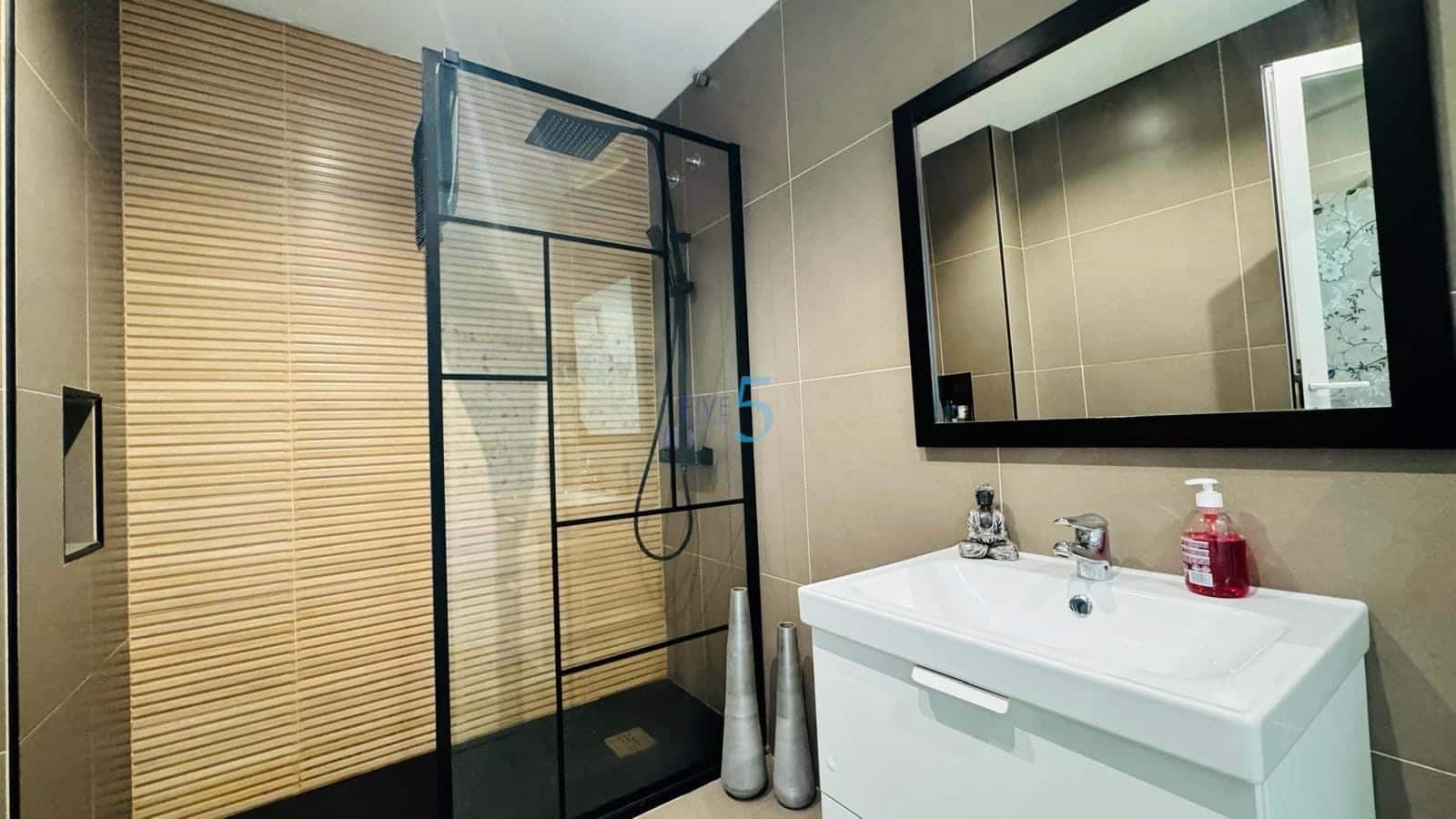 Apartamento de 2 habitaciones en La Mata en venta con piscina - 219.900 € (Ref: 9400088)