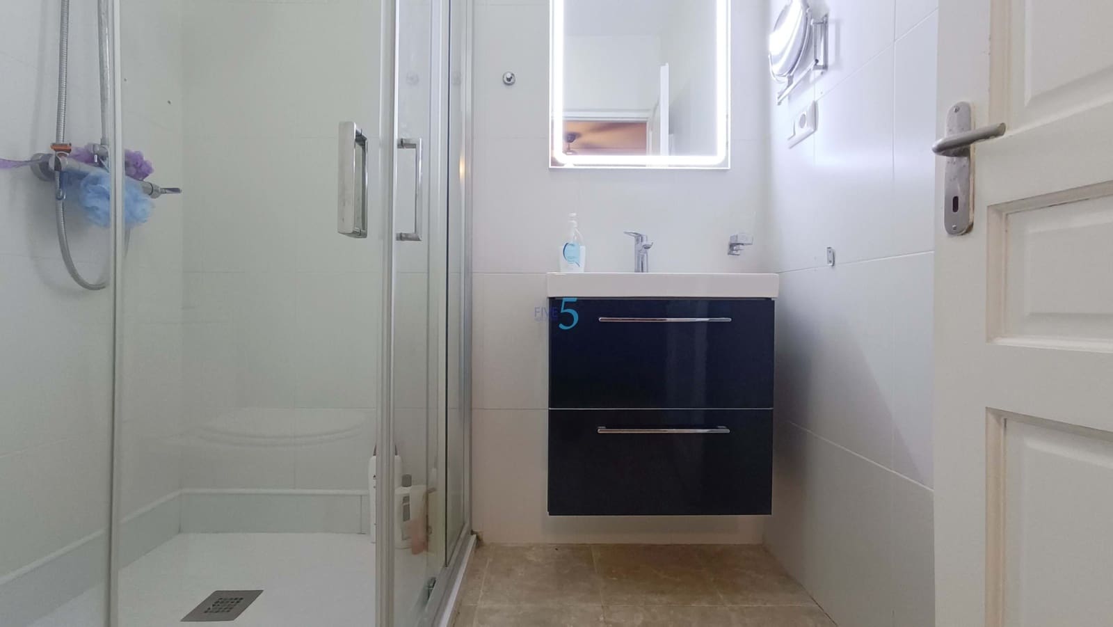 3 makuuhuone Paritalo myytävänä paikassa Algorfa mukana uima-altaan 
autotalli - 175 000 € (Ref: 9400296)