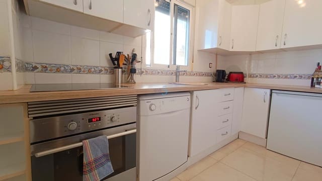 3 makuuhuone Paritalo myytävänä paikassa Algorfa mukana uima-altaan 
autotalli - 175 000 € (Ref: 9400296)