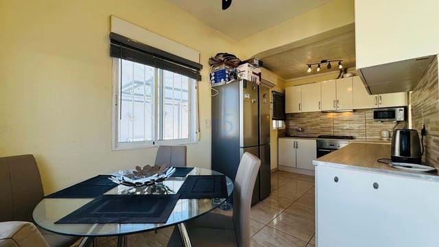 2 bedroom Villa for sale in Torrevieja with pool garage - € 266,000 (Ref: 9401270)