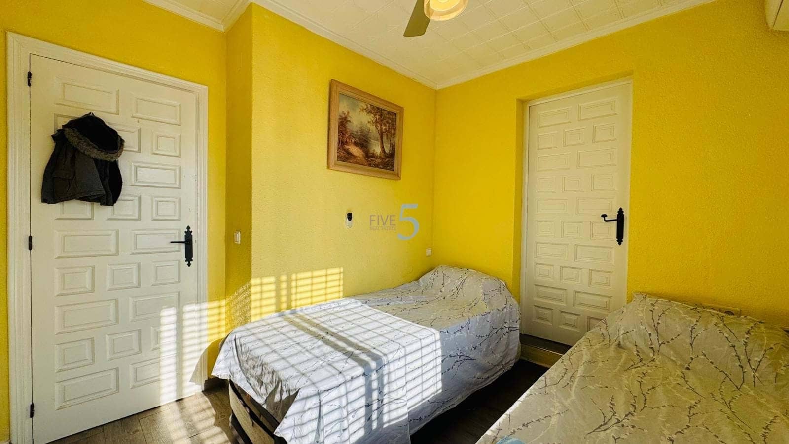 2 bedroom Villa for sale in Torrevieja with pool garage - € 266,000 (Ref: 9401270)