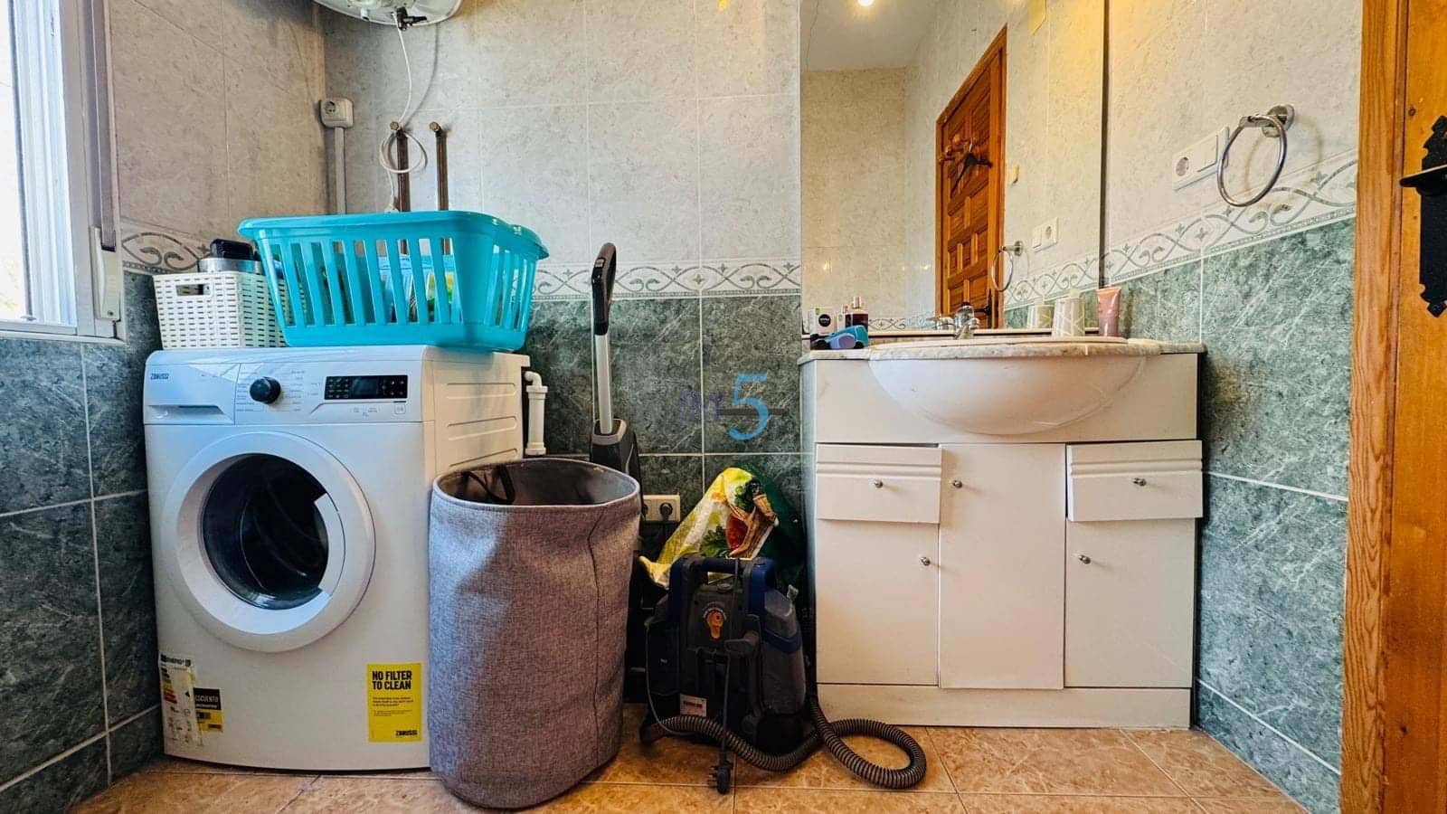 2 bedroom Villa for sale in Torrevieja with pool garage - € 266,000 (Ref: 9401270)