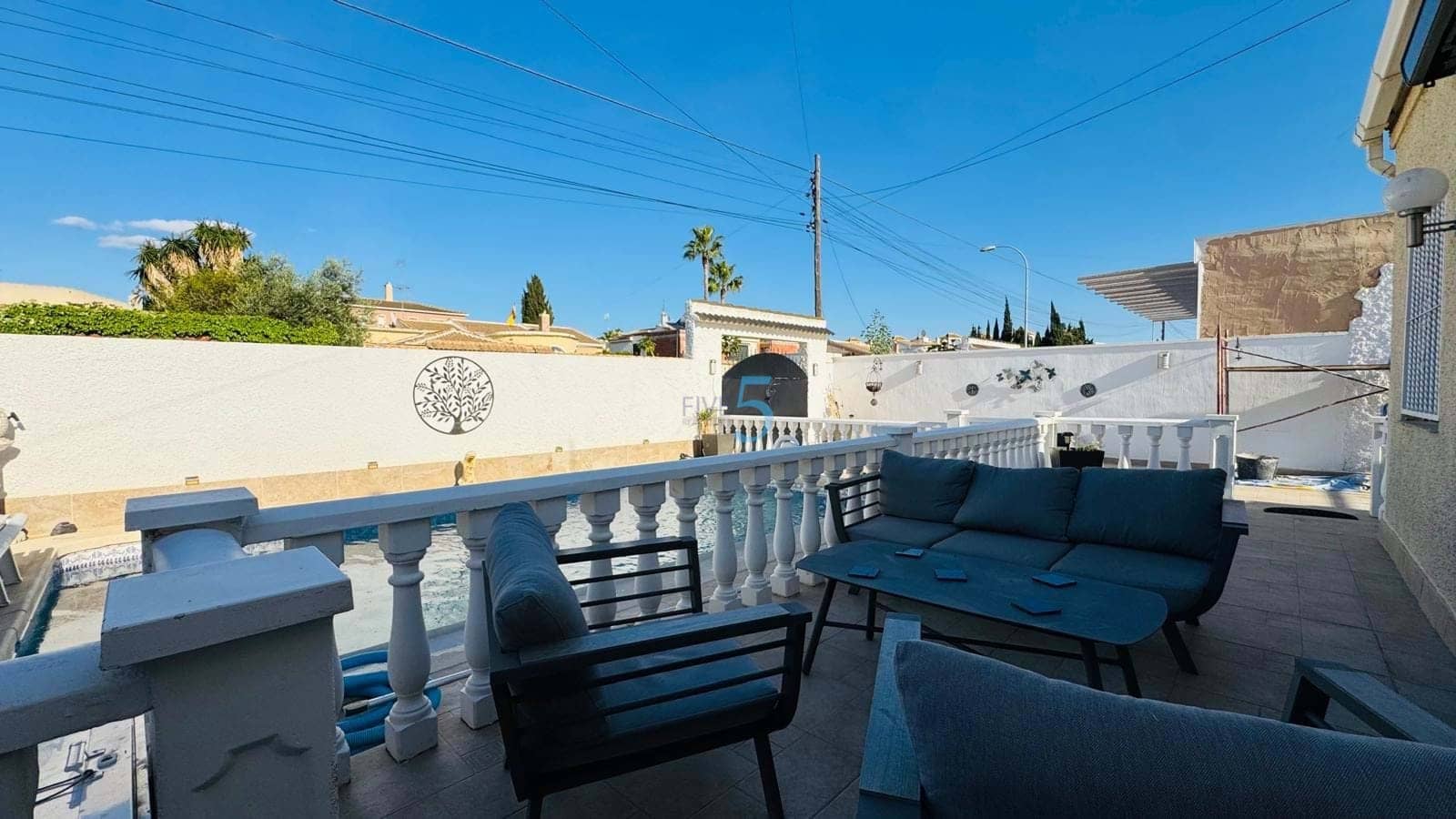 2 bedroom Villa for sale in Torrevieja with pool garage - € 266,000 (Ref: 9401270)