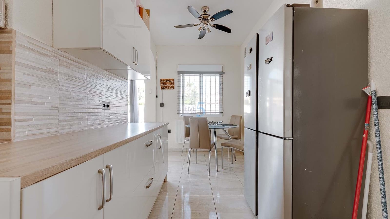 2 bedroom Villa for sale in Torrevieja with pool garage - € 266,000 (Ref: 9401270)