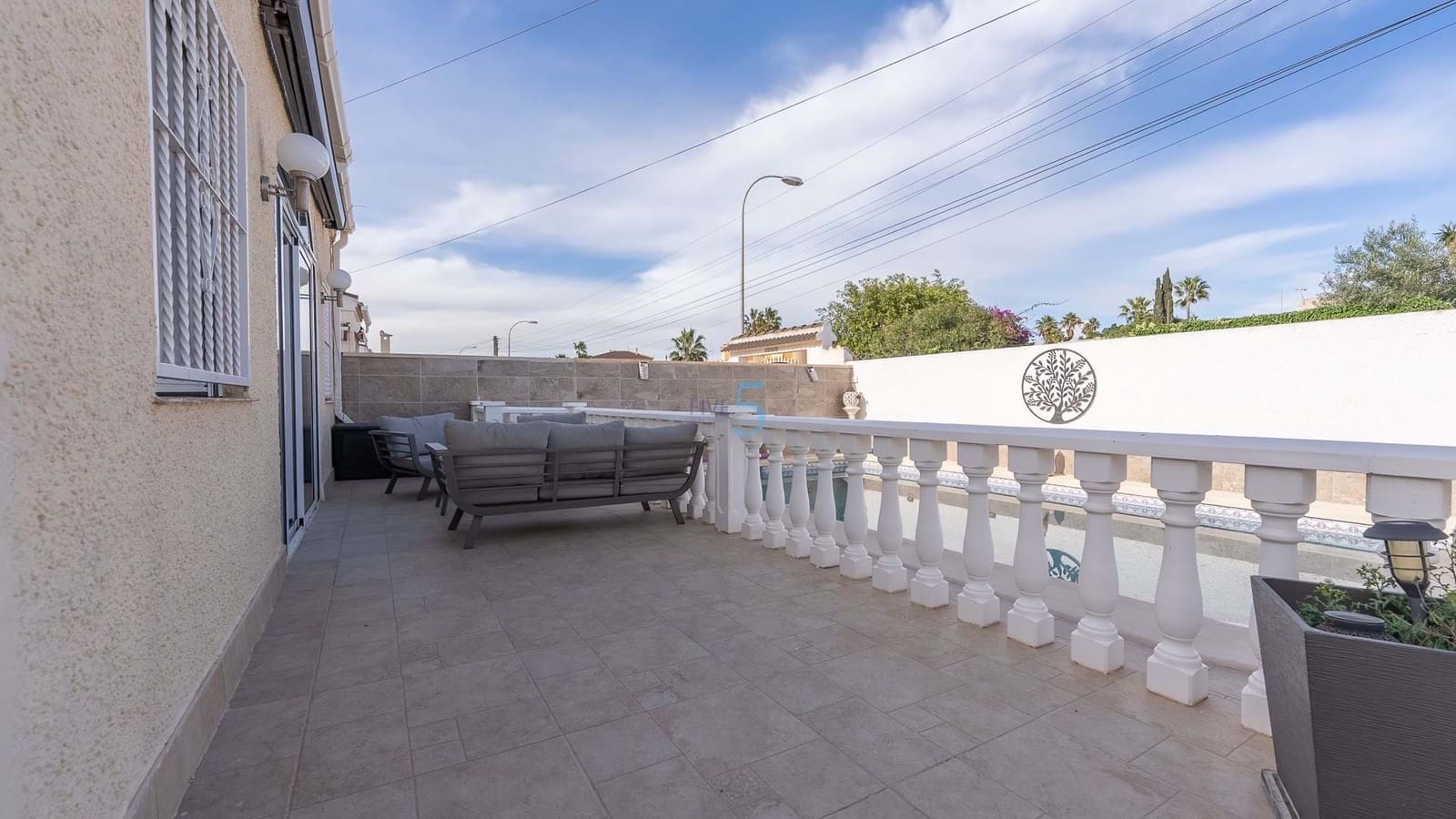 2 bedroom Villa for sale in Torrevieja with pool garage - € 266,000 (Ref: 9401270)