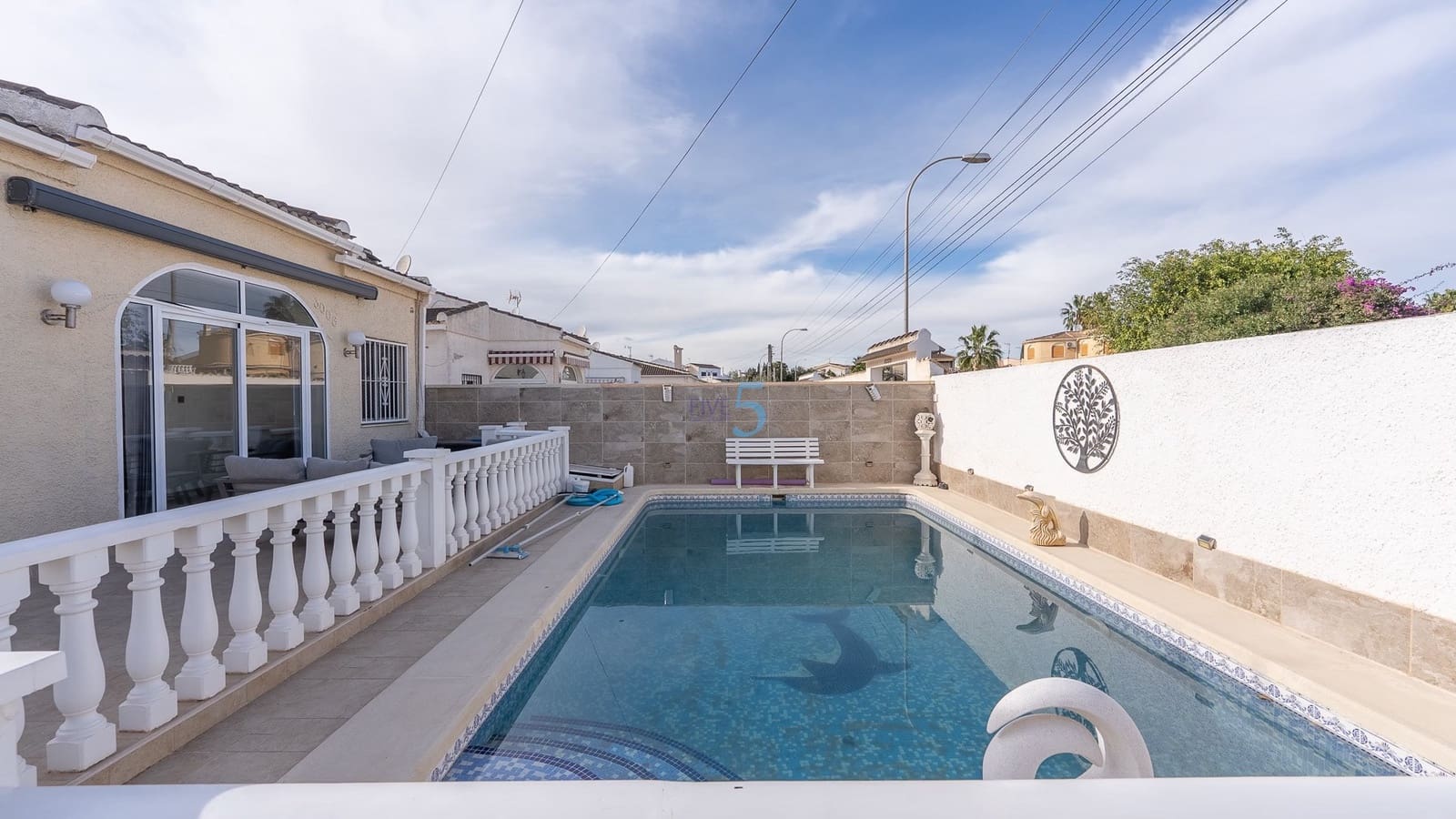 2 bedroom Villa for sale in Torrevieja with pool garage - € 266,000 (Ref: 9401270)