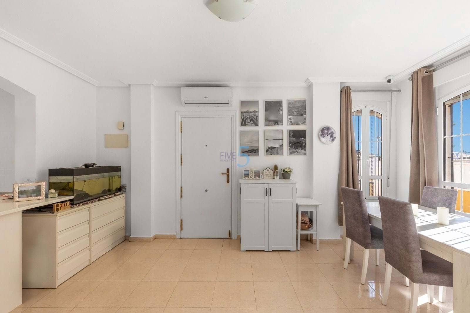2 chambre Maison de Ville à vendre à Orihuela Costa avec piscine garage - 242 500 € (Ref: 9401804)