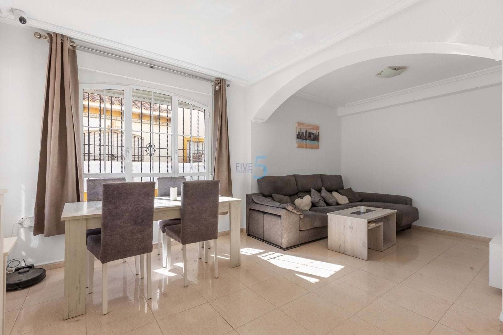 2 chambre Maison de Ville à vendre à Orihuela Costa avec piscine garage - 242 500 € (Ref: 9401804)