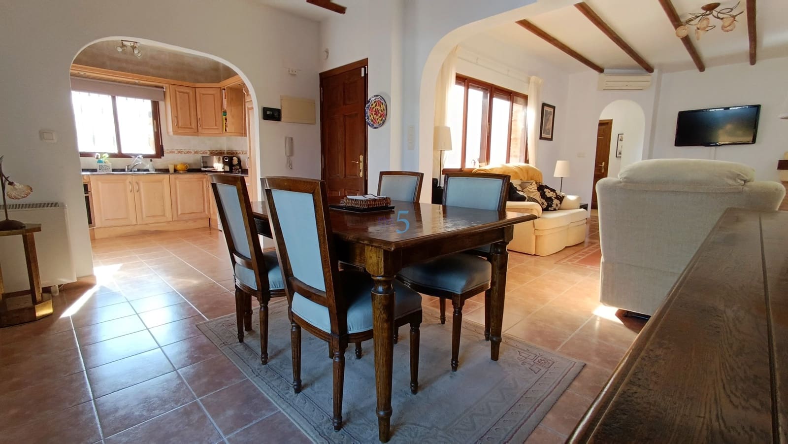 3 bedroom Villa for sale in Formentera del Segura with pool - € 440,000 (Ref: 9402797)