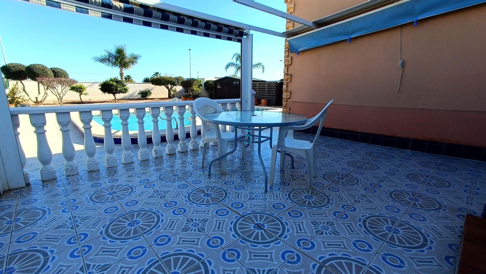 3 bedroom Villa for sale in Formentera del Segura with pool - € 440,000 (Ref: 9402797)