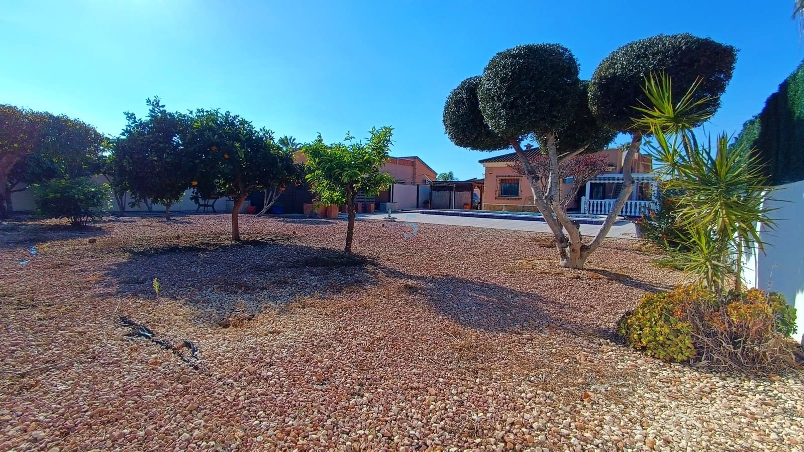 3 bedroom Villa for sale in Formentera del Segura with pool - € 440,000 (Ref: 9402797)