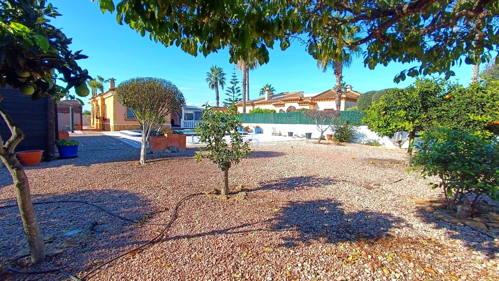 3 bedroom Villa for sale in Formentera del Segura with pool - € 440,000 (Ref: 9402797)
