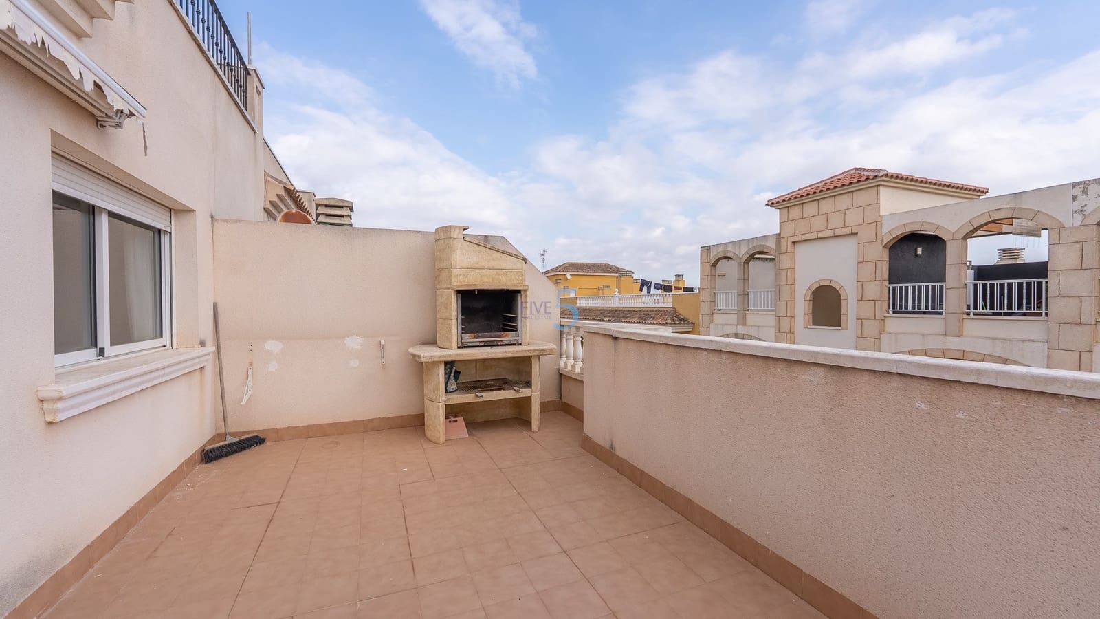 2 soveværelse Lejlighed til salg i Formentera del Segura med swimmingpool - € 150.000 (Ref: 9402798)