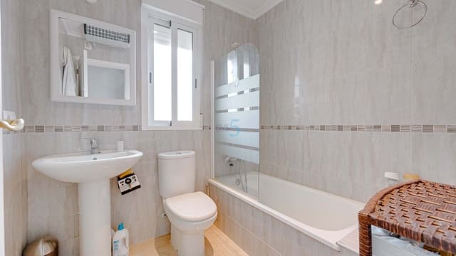 2 camera da letto Appartamento in vendita in Formentera del Segura con piscina - 150.000 € (Rif: 9402798)