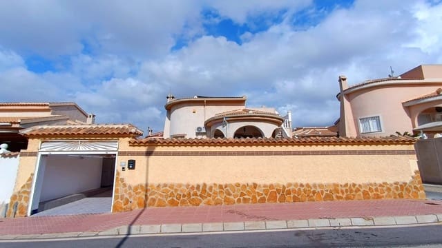 3 camera da letto Villa in vendita in Ciudad Quesada, Rojales con piscina - 299.999 € (Rif: 9405802)