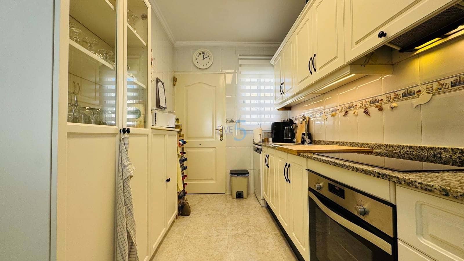 4 chambre Villa/Maison à vendre à Villamartin avec piscine garage - 379 000 € (Ref: 9406942)