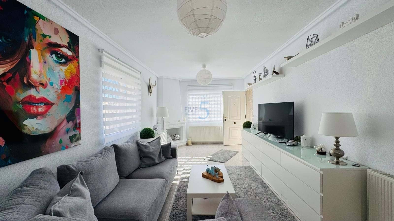 4 chambre Villa/Maison à vendre à Villamartin avec piscine garage - 379 000 € (Ref: 9406942)