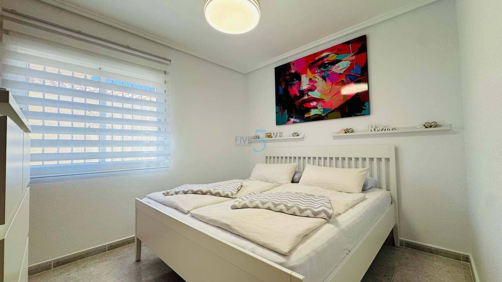 4 chambre Villa/Maison à vendre à Villamartin avec piscine garage - 379 000 € (Ref: 9406942)