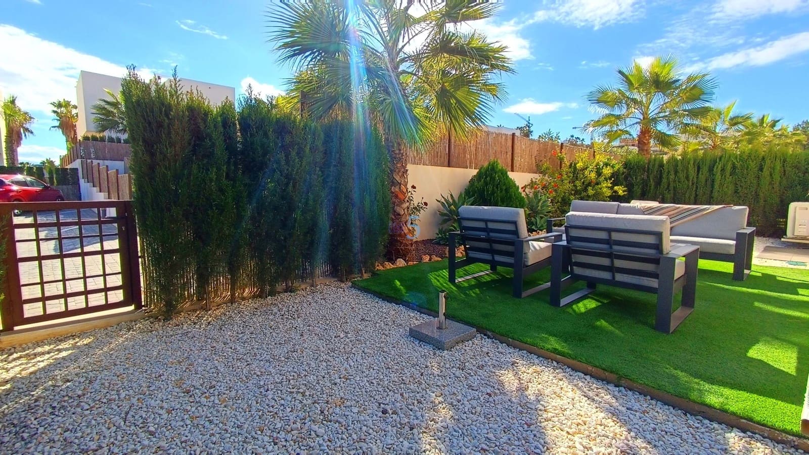 2 makuuhuone Huoneisto myytävänä paikassa Algorfa mukana uima-altaan 
autotalli - 289 000 € (Ref: 9409689)