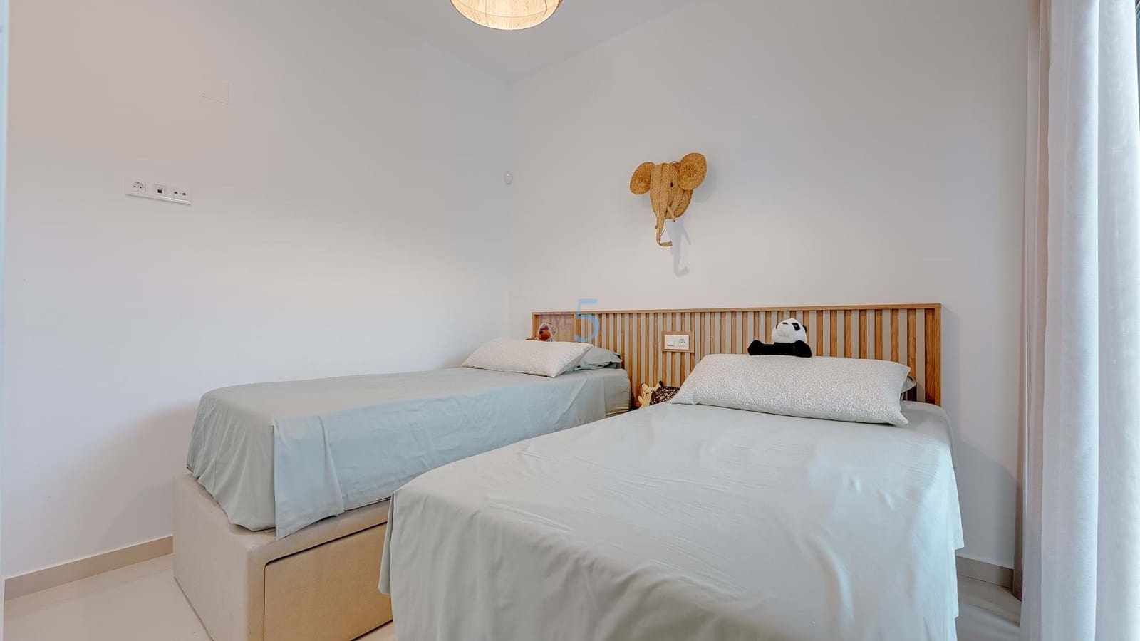 2 slaapkamer Appartement te koop in Algorfa met zwembad garage - € 279.000 (Ref: 9409689)