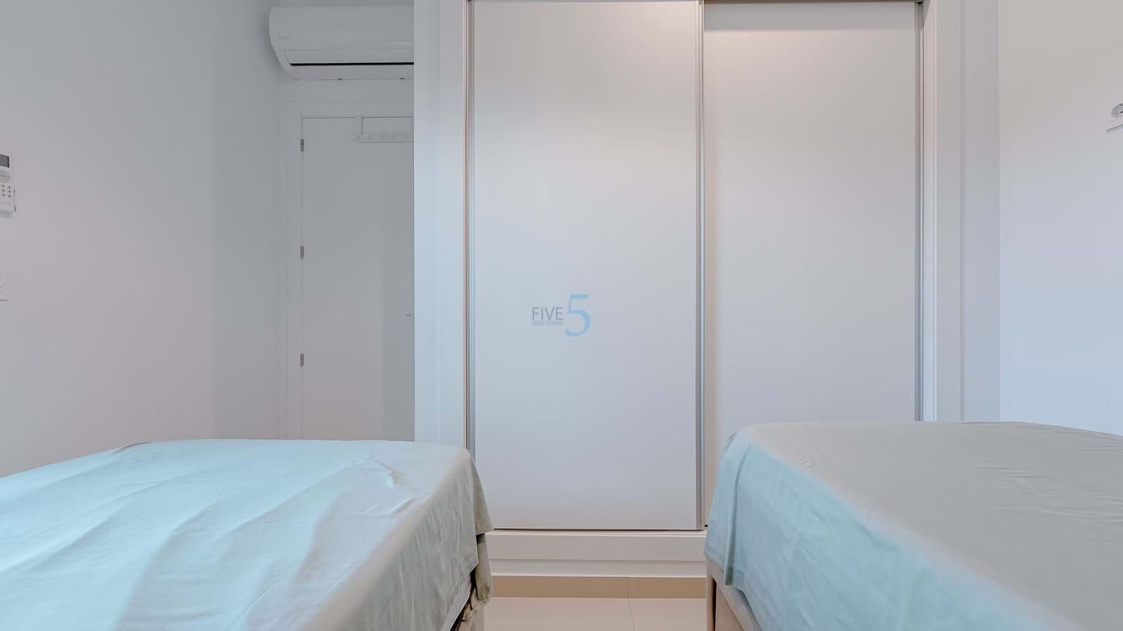 2 slaapkamer Appartement te koop in Algorfa met zwembad garage - € 279.000 (Ref: 9409689)