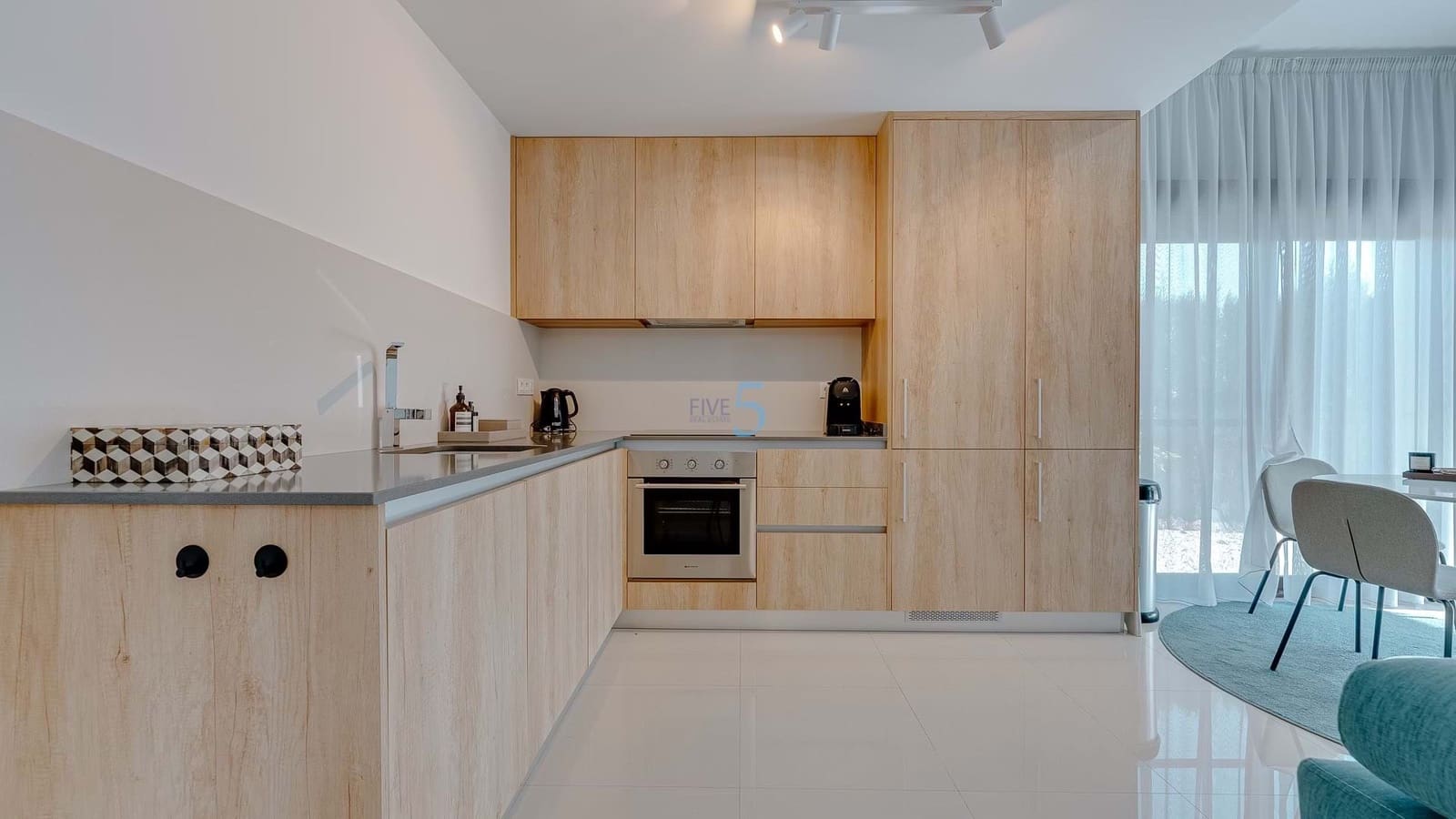 2 slaapkamer Appartement te koop in Algorfa met zwembad garage - € 279.000 (Ref: 9409689)