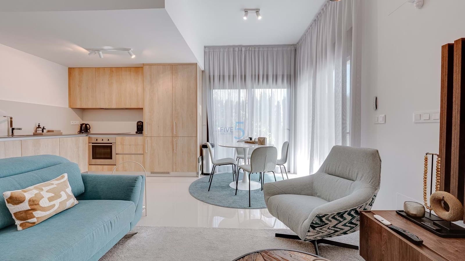 2 slaapkamer Appartement te koop in Algorfa met zwembad garage - € 279.000 (Ref: 9409689)