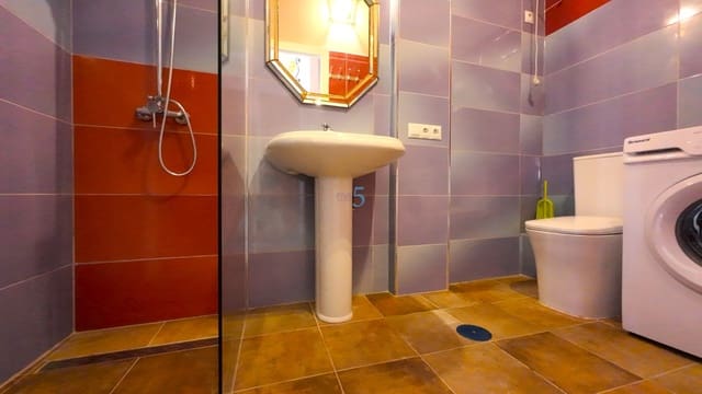 1 slaapkamer Appartement te koop in Torrevieja - € 115.000 (Ref: 9409690)