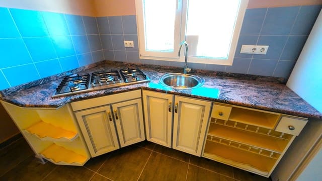 1 slaapkamer Appartement te koop in Torrevieja - € 115.000 (Ref: 9409690)