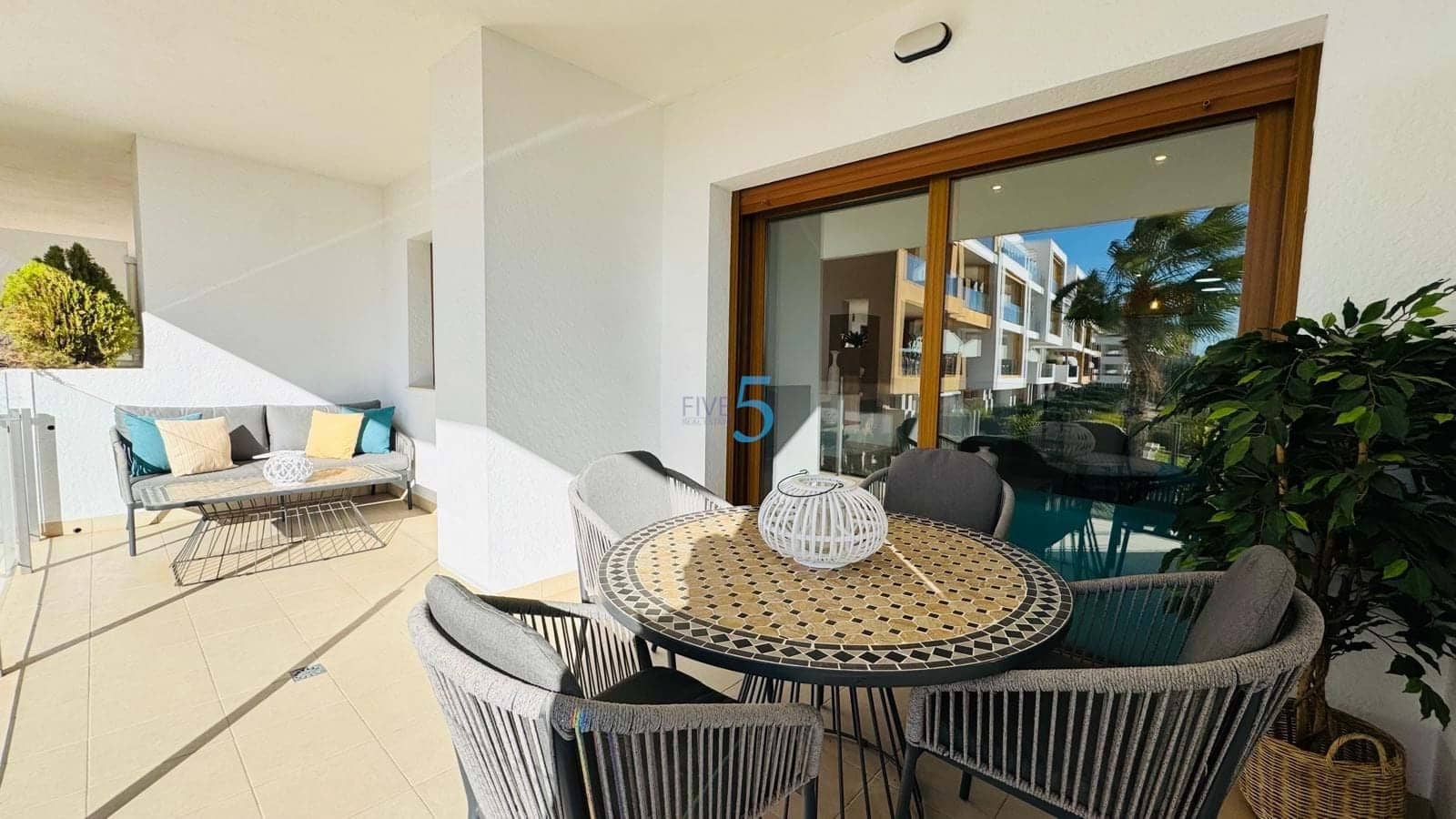 2 soveværelse Lejlighed til salg i Los Dolses med swimmingpool garage - € 254.000 (Ref: 9409691)