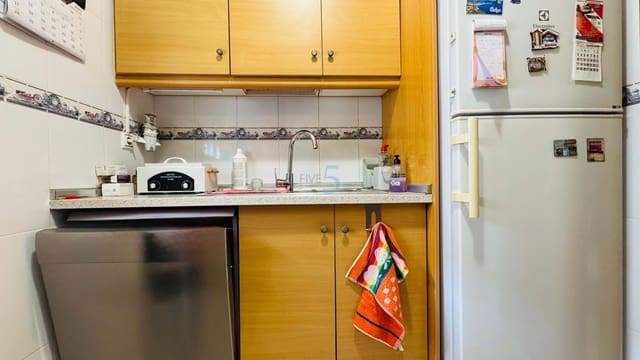 2 soverom Leilighet til salgs i Los Altos med svømmebasseng - € 185 000 (Ref: 9411520)