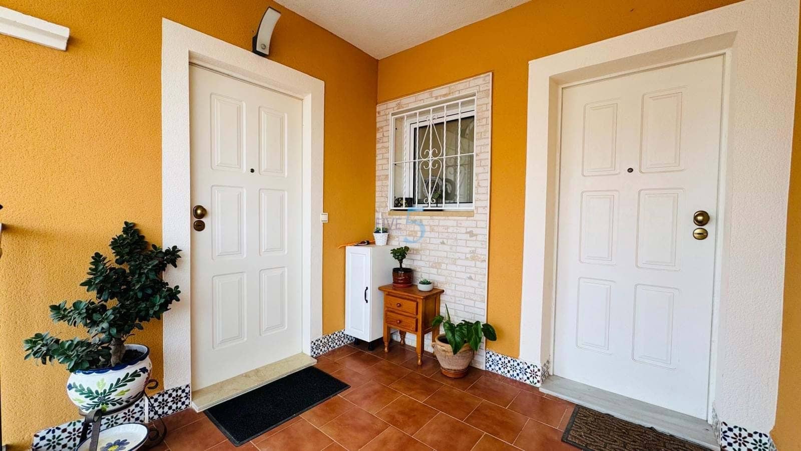 2 bedroom Apartment for sale in Los Altos with pool - € 185,000 (Ref: 9411520)