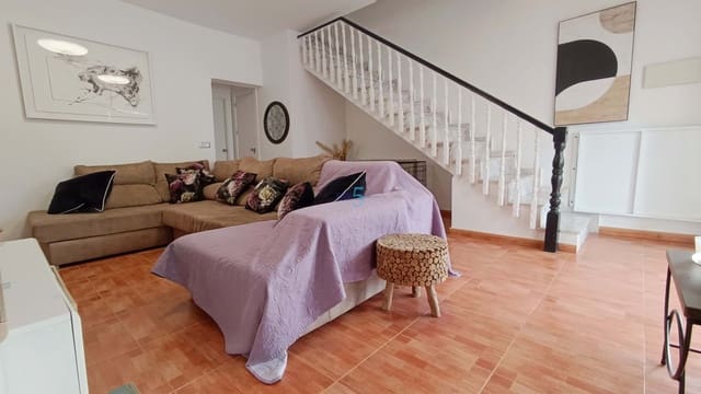 3 soveværelse Semi-Rækkehus til salg i Benijófar med swimmingpool - € 215.000 (Ref: 9412860)