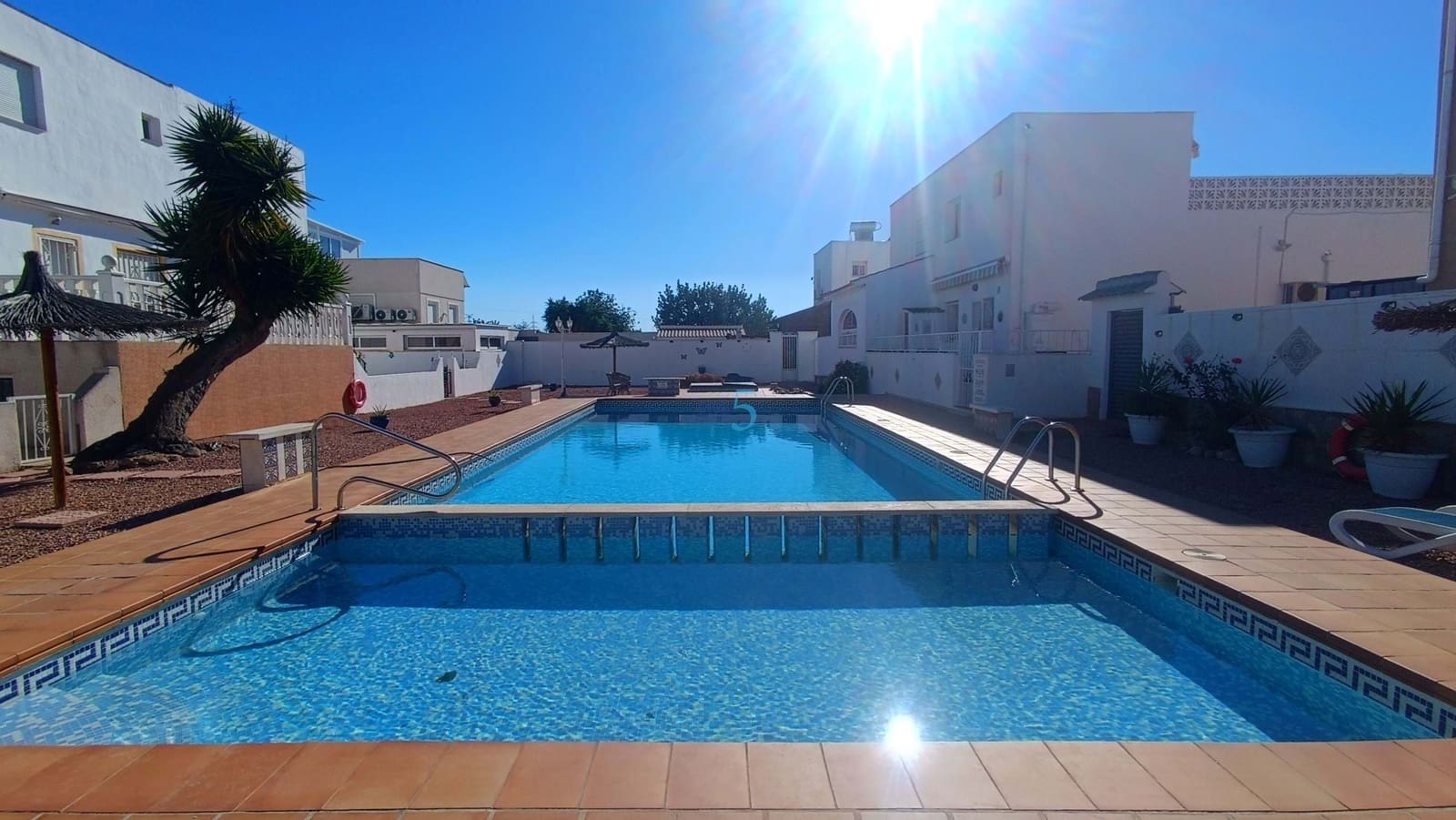 3 bedroom Semi-detached Villa for sale in Benijofar with pool - € 215,000 (Ref: 9412860)