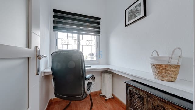 3 sovrum Semi-fristående Villa till salu i Benijófar med pool - 215 000 € (Ref: 9412860)