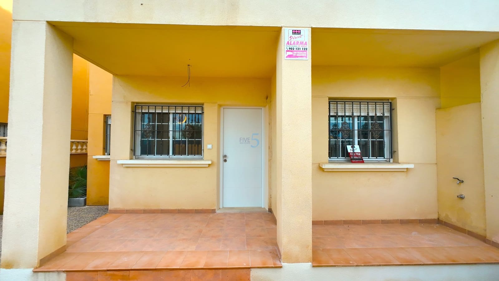 2 sypialnia Dom na sprzedaż w Torrevieja z basenem - 175 000 € (Ref: 9413232)