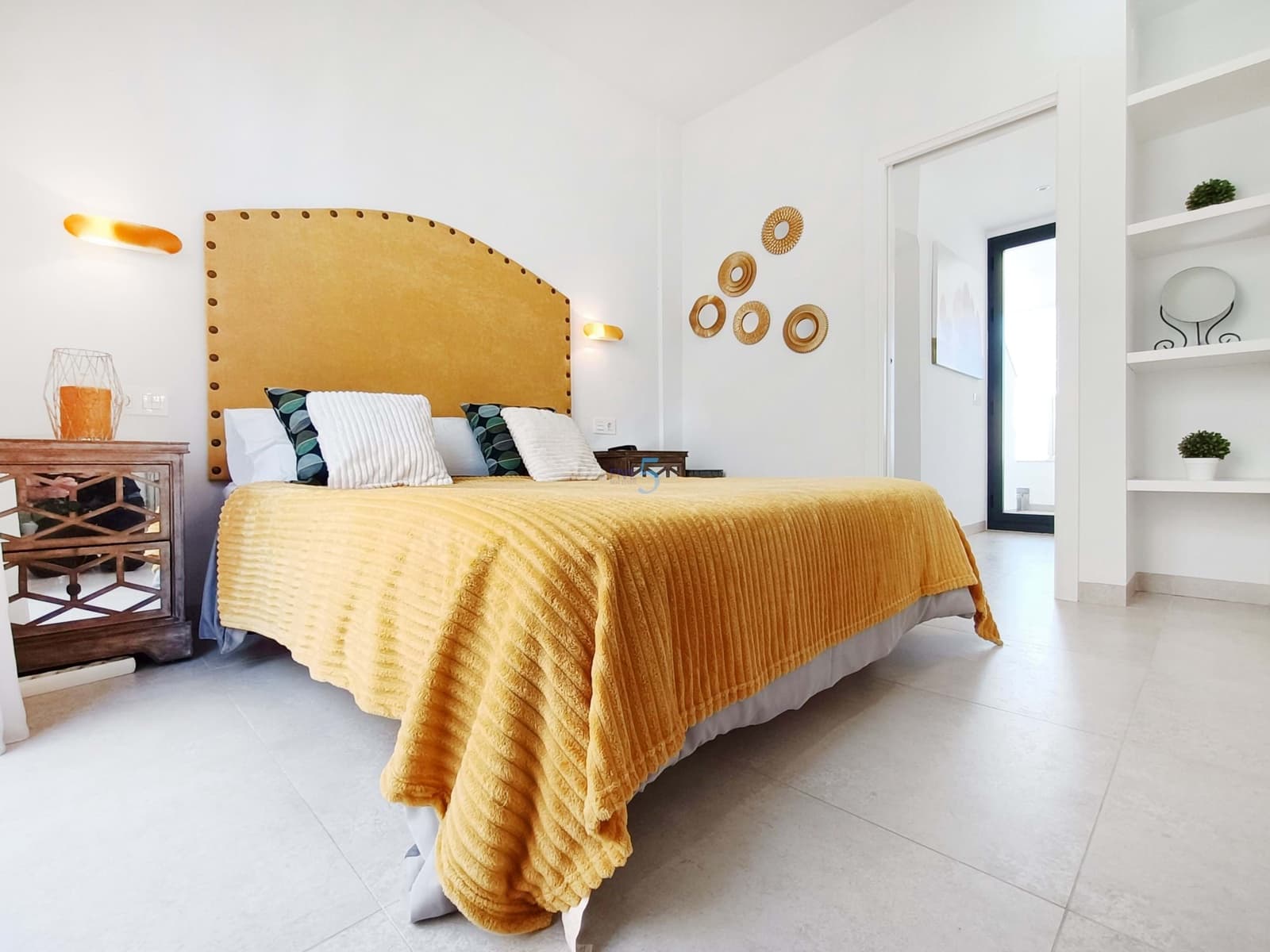 3 quarto Moradia para venda em Villamartin com piscina - 410 000 € (Ref: 9414839)