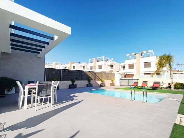 3 quarto Moradia para venda em Villamartin, Orihuela com piscina - 410 000 € (Ref: 9414839)