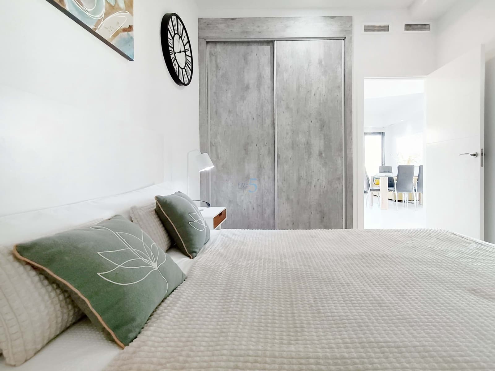 3 quarto Moradia para venda em Villamartin com piscina - 410 000 € (Ref: 9414839)