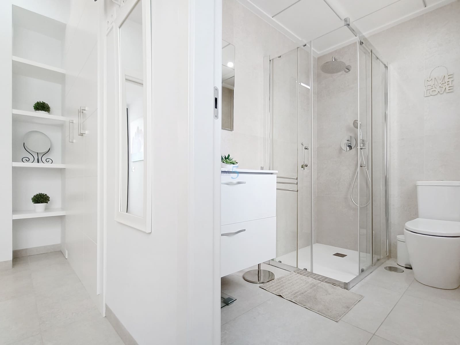 3 quarto Moradia para venda em Villamartin com piscina - 410 000 € (Ref: 9414839)