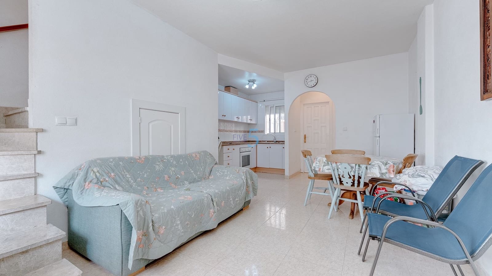 2 makuuhuone Omakotitalo myytävänä paikassa Villamartin mukana uima-altaan - 179 900 € (Ref: 9414840)