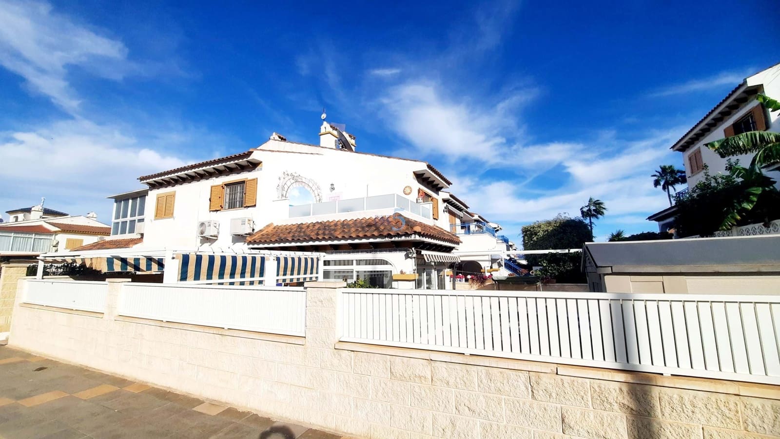 2 soverom Hus til salgs i Pilar de la Horadada - € 235 000 (Ref: 9415591)